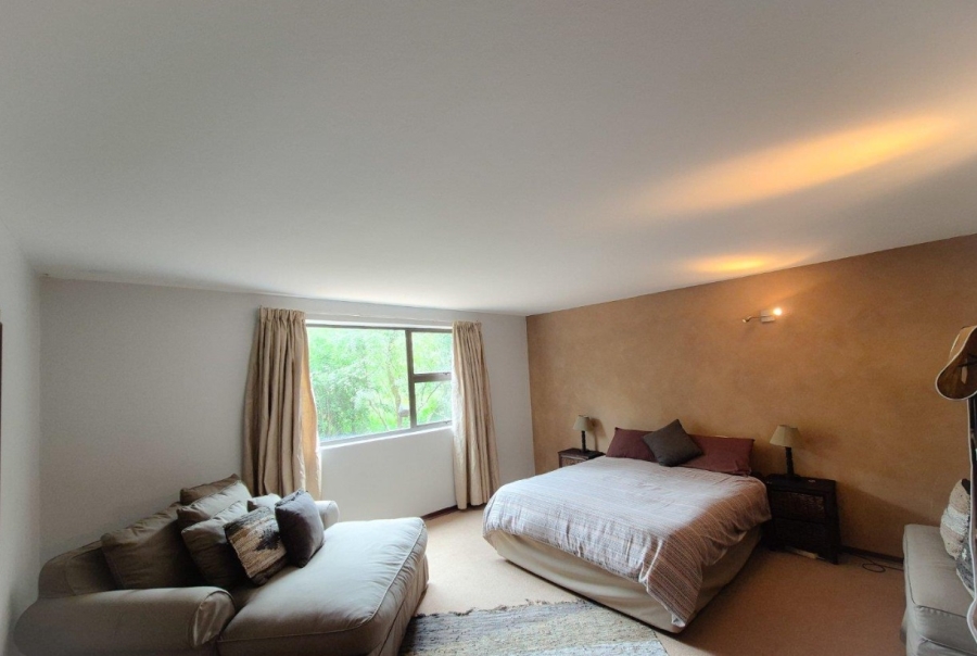 6 Bedroom Property for Sale in Boschenvaal River Front Lodges Free State